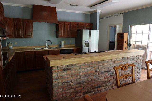18452 Highway 53, Gulfport, MS 39503