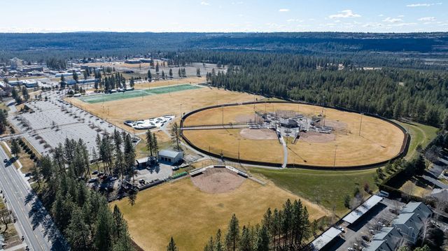 6514 N Sutherlin St, Spokane, WA 99208