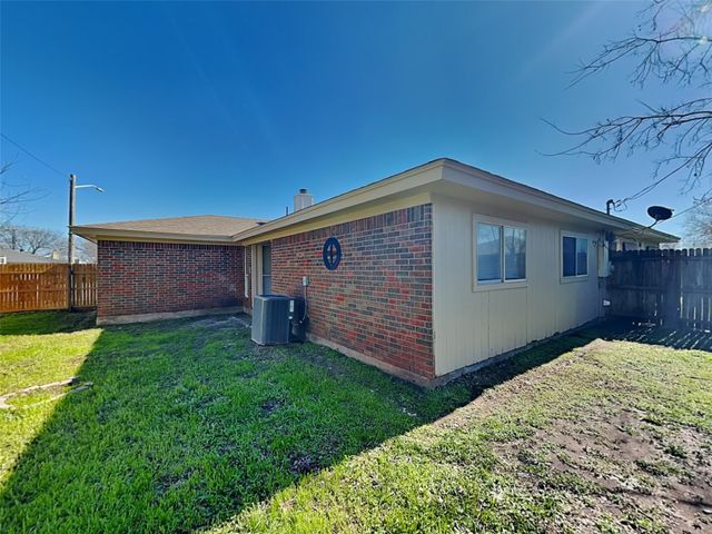 4513 Ebbtide Court, Fort Worth, TX 76135