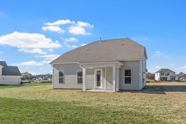 1408 Charles Dr, Chapel Hill, TN 37034