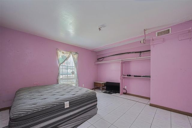 8200 Broadway Street 113, Houston, TX 77061