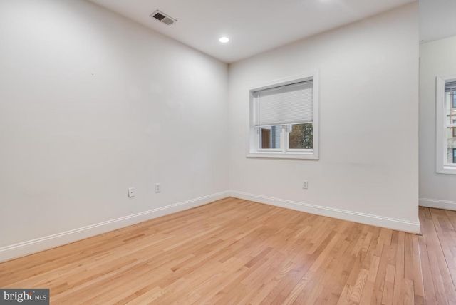 2307 18TH ST NW, Washington, DC 20009