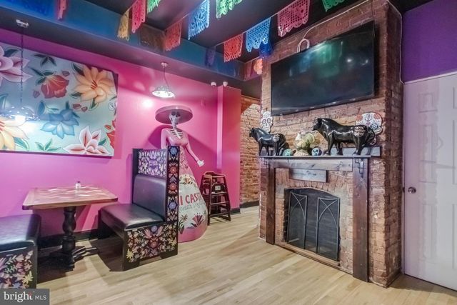 2307 18TH ST NW, Washington, DC 20009