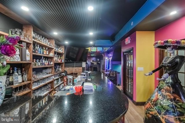 2307 18TH ST NW, Washington, DC 20009