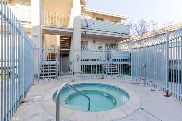 13100 Bromont Avenue 11, Sylmar, CA 91342