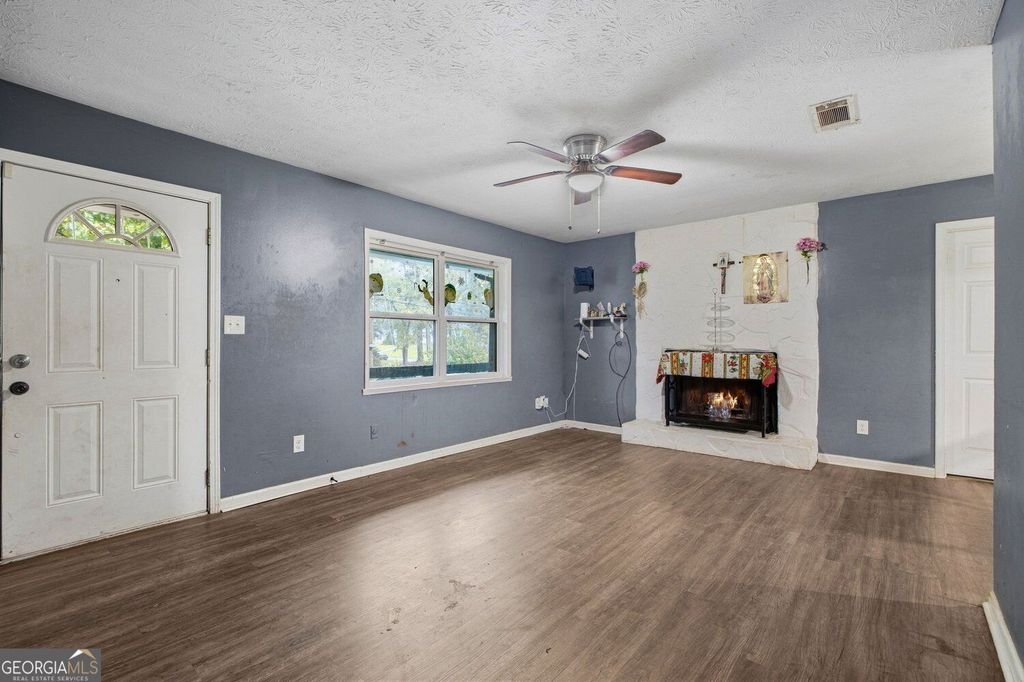 541 Carithers Road, Lawrenceville, GA 30046 — photo 4