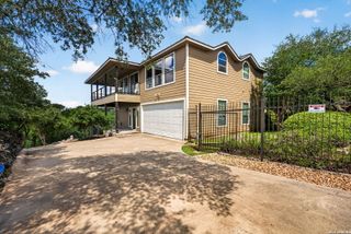 1130 CANYON SPGS, Canyon Lake, TX 78133