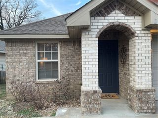 2881 Oakview Road, Fort Smith, AR 72908