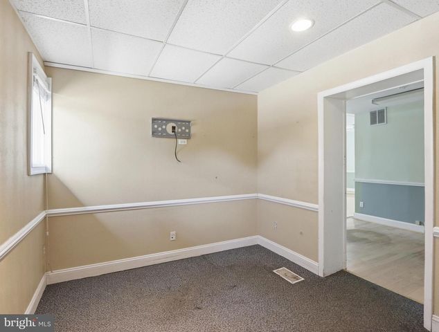 4405 LEEDS AVE, Baltimore, MD 21229