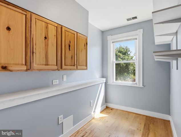 4405 LEEDS AVE, Baltimore, MD 21229
