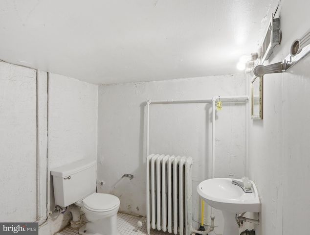 4405 LEEDS AVE, Baltimore, MD 21229