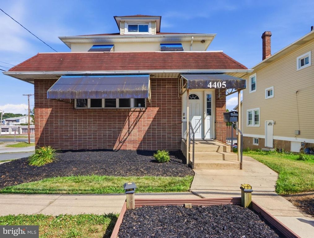 4405 LEEDS AVE, Baltimore, MD 21229