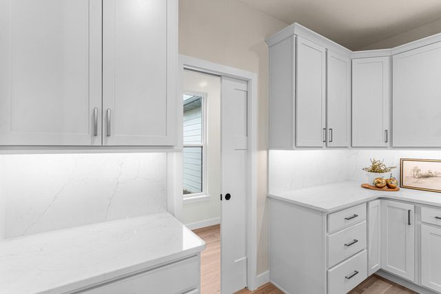 2908 GENESIS DR, Columbia, MO 65201