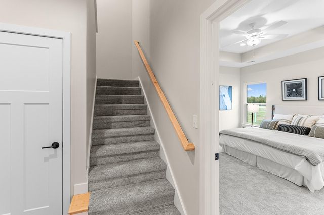 2908 GENESIS DR, Columbia, MO 65201