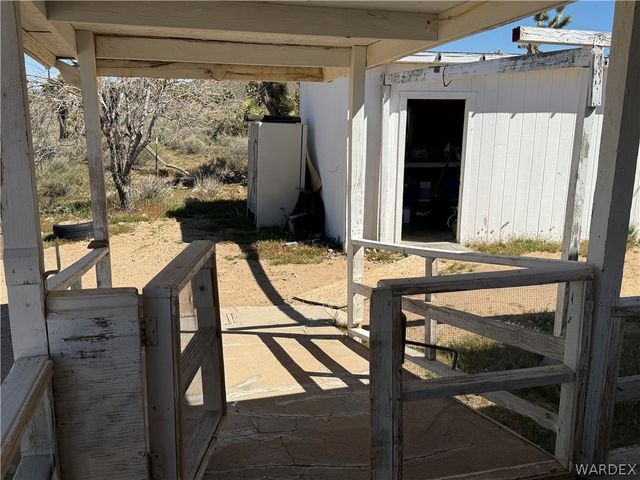 18516 N Squaw Drive, Dolan Springs, AZ 86441