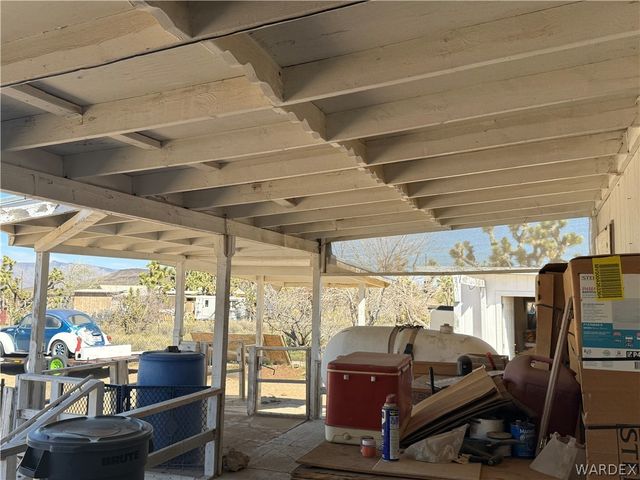 18516 N Squaw Drive, Dolan Springs, AZ 86441