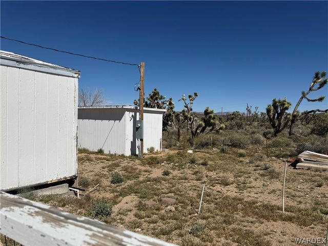 18516 N Squaw Drive, Dolan Springs, AZ 86441