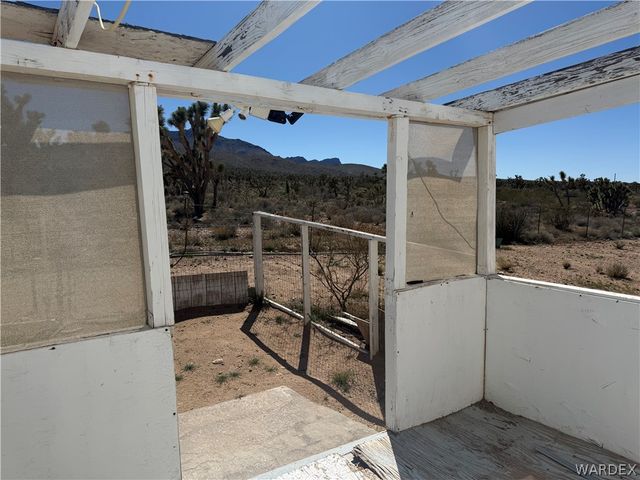 18516 N Squaw Drive, Dolan Springs, AZ 86441