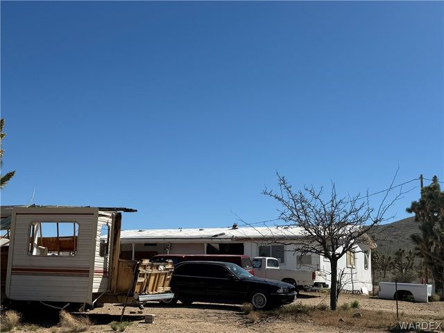 18516 N Squaw Drive, Dolan Springs, AZ 86441