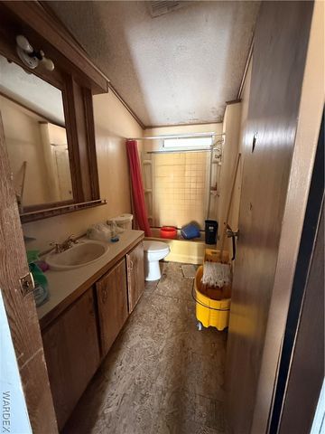 18516 N Squaw Drive, Dolan Springs, AZ 86441