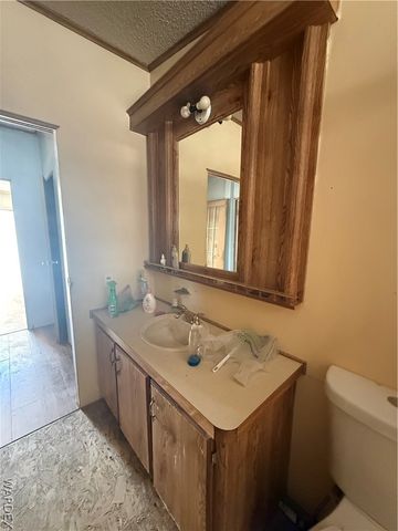 18516 N Squaw Drive, Dolan Springs, AZ 86441