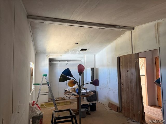 18516 N Squaw Drive, Dolan Springs, AZ 86441