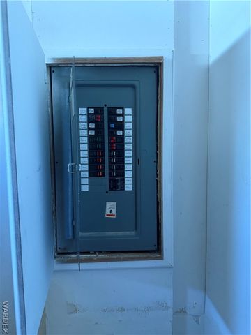 18516 N Squaw Drive, Dolan Springs, AZ 86441