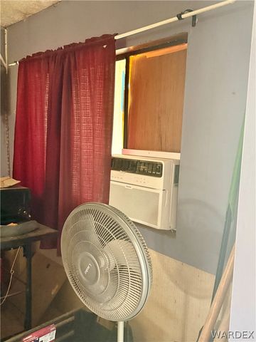 18516 N Squaw Drive, Dolan Springs, AZ 86441