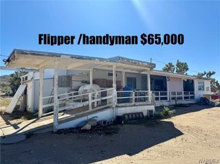 18516 N Squaw Drive, Dolan Springs, AZ 86441