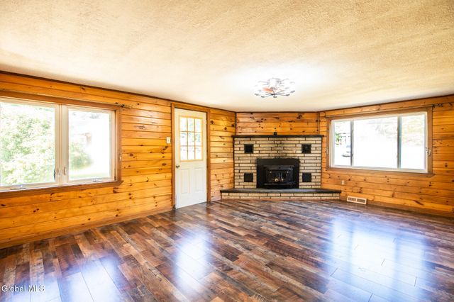 1728 N Shore Road, Day, NY 12835