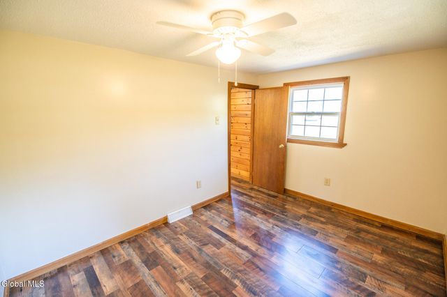 1728 N Shore Road, Day, NY 12835