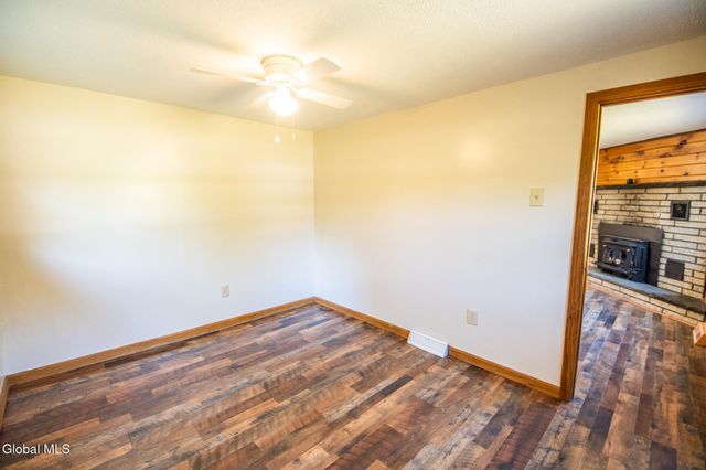 1728 N Shore Road, Day, NY 12835