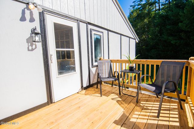 1728 N Shore Road, Day, NY 12835