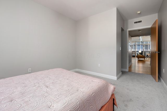 100 E Gay Street, 501, Columbus, OH 43215