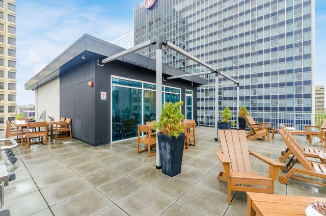 100 E Gay Street, 501, Columbus, OH 43215