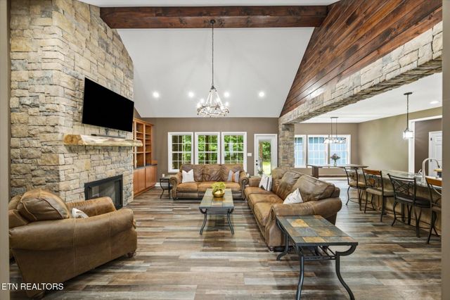 2728 Sweetwater Vonore Rd, Sweetwater, TN 37874