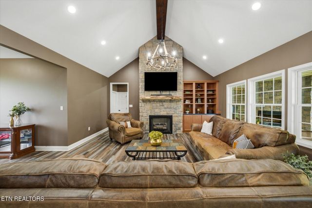 2728 Sweetwater Vonore Rd, Sweetwater, TN 37874