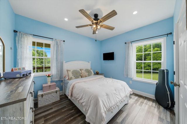 2728 Sweetwater Vonore Rd, Sweetwater, TN 37874