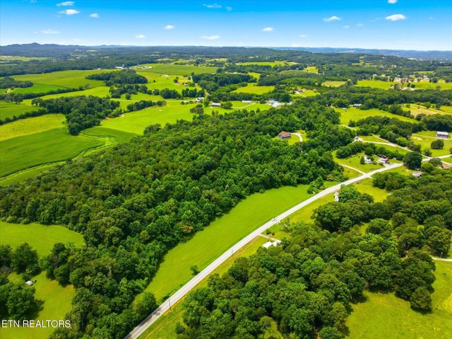 2728 Sweetwater Vonore Rd, Sweetwater, TN 37874