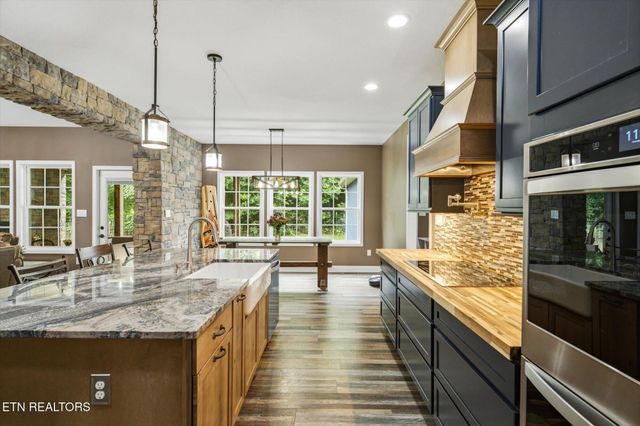 2728 Sweetwater Vonore Rd, Sweetwater, TN 37874