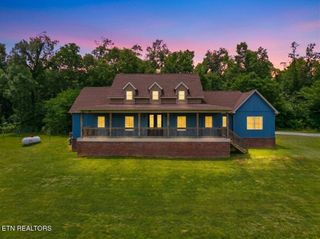 2728 Sweetwater Vonore Rd, Sweetwater, TN 37874