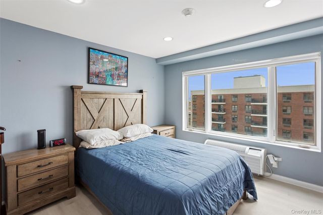 260 W Broadway 7A, Long Beach, NY 11561