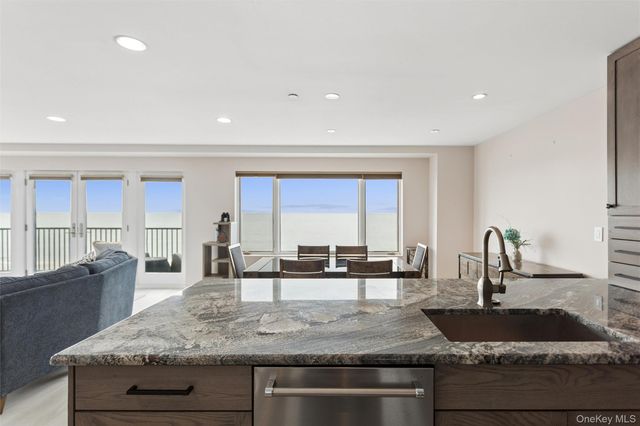 260 W Broadway 7A, Long Beach, NY 11561