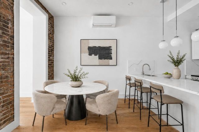 1039 FULTON Street, New York City, NY 11238