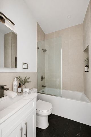 1039 FULTON Street, New York City, NY 11238