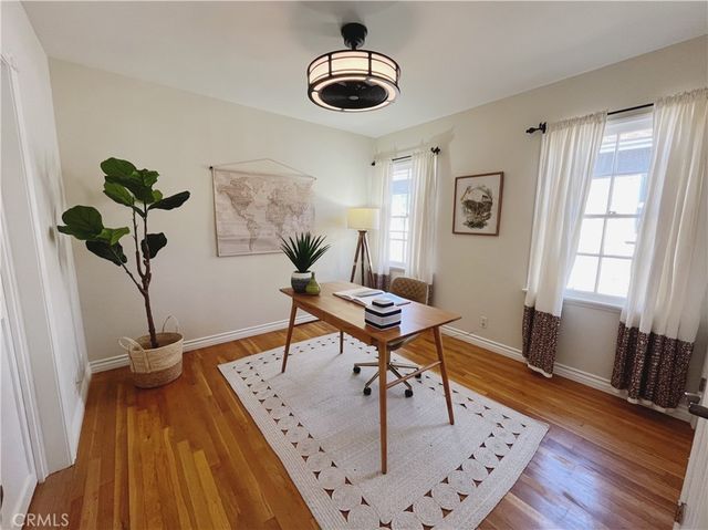 13208 Hansworth Ave, Hawthorne, CA 90250