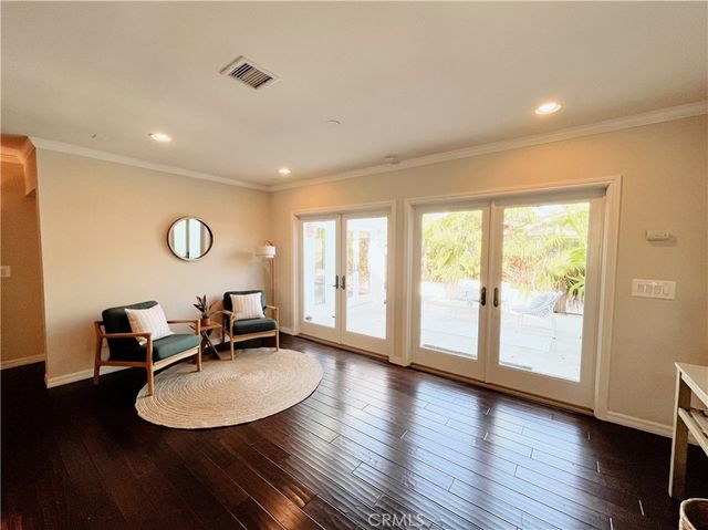 13208 Hansworth Ave, Hawthorne, CA 90250