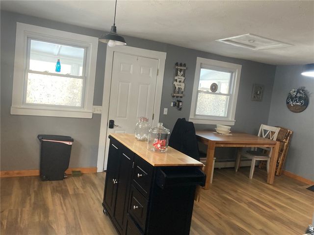 29 Mount Hygeia Road, Foster, RI 02825