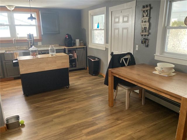 29 Mount Hygeia Road, Foster, RI 02825