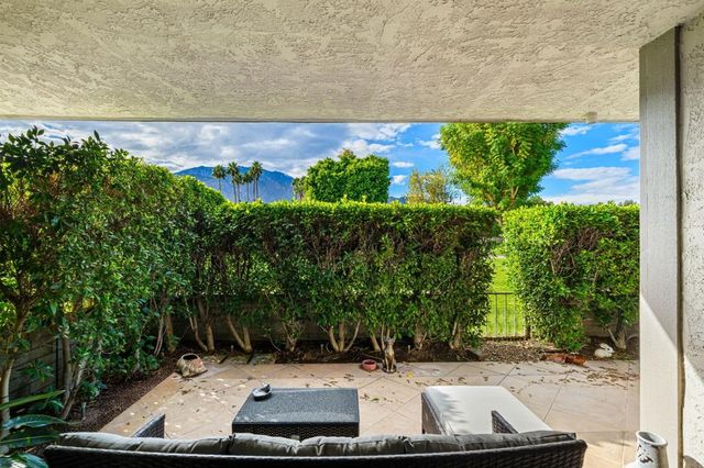 1279 Trofeo Circle, Palm Springs, CA 92262